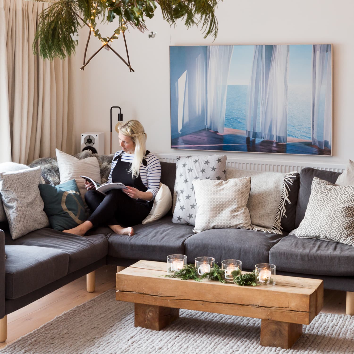 How to Make Your Old Ugly Sofa Look New Again Apartment Therapy